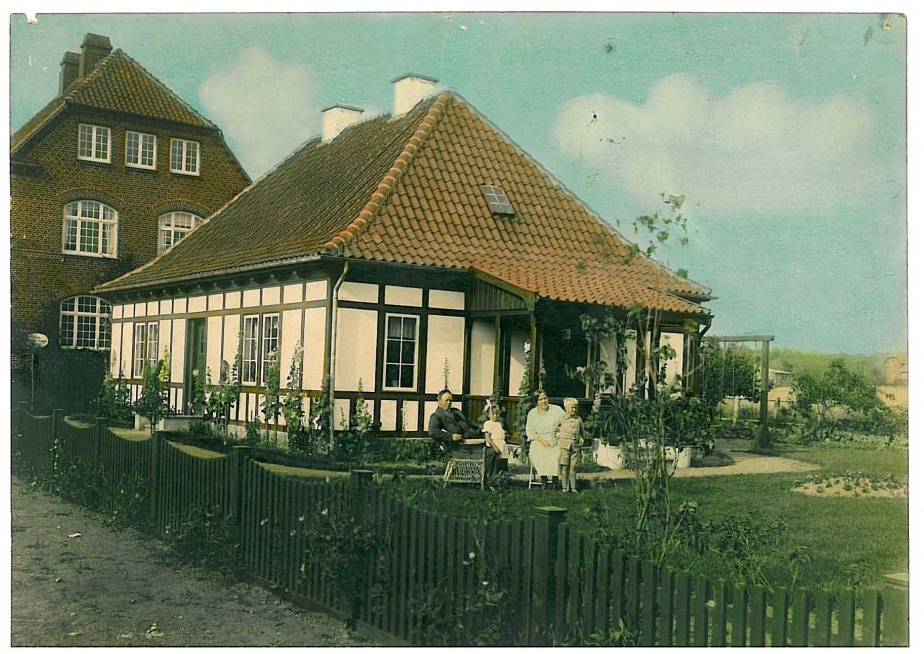 Her boede Arkitekt Julius Molls i Hammel 1918.